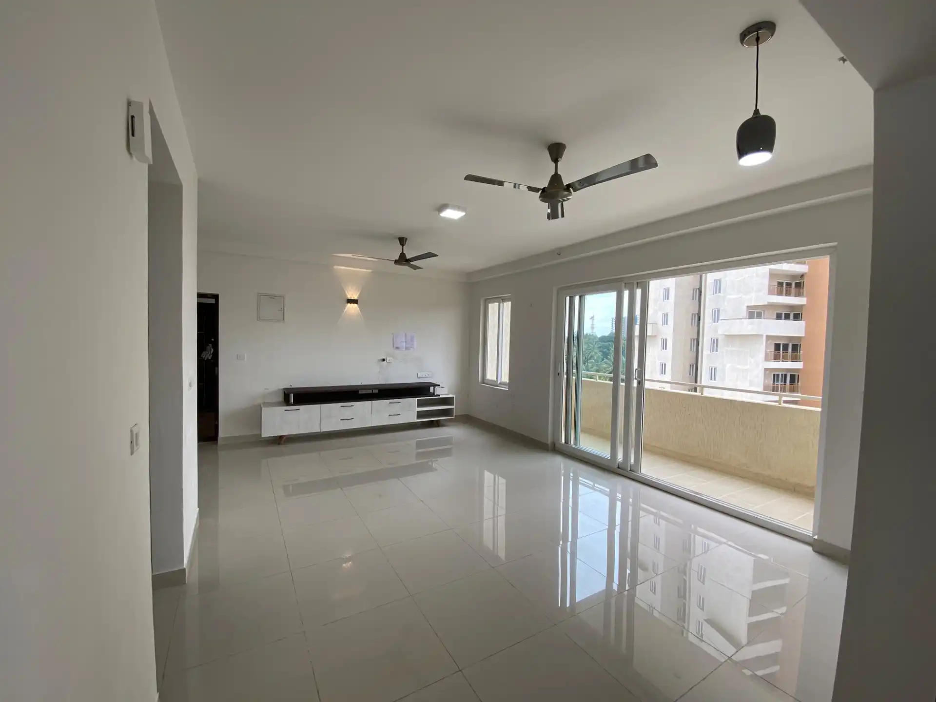 2.5 BHK Apartment For Rent in Hoysala Ace