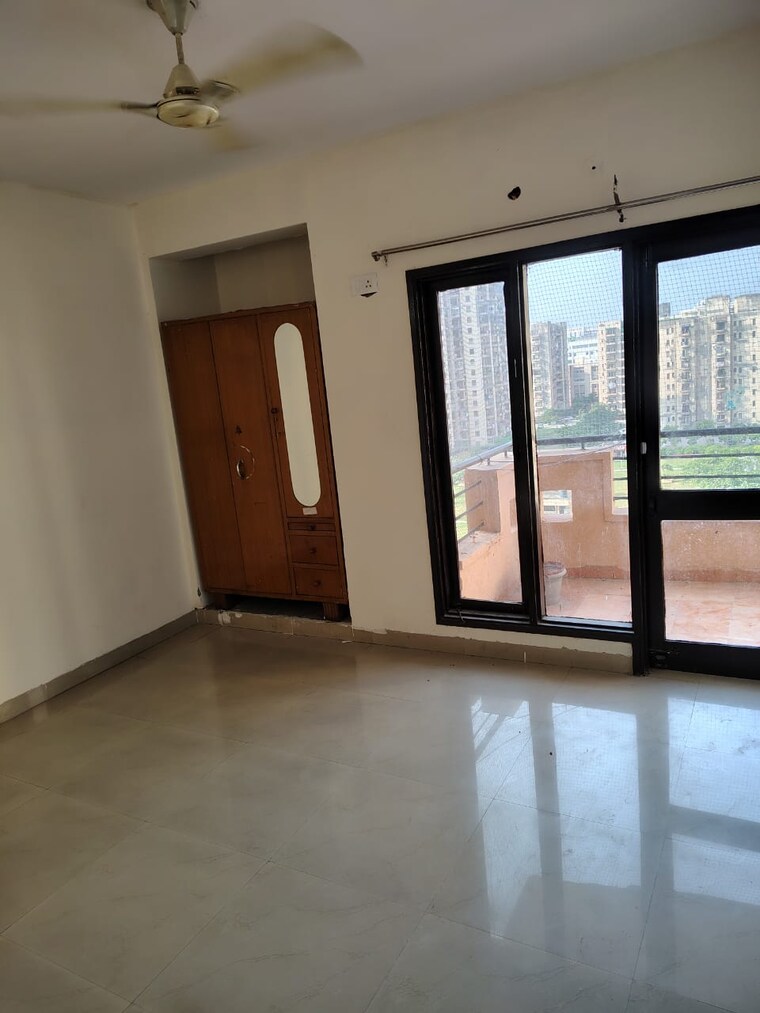 Room, rps-savana 3.5 Bedroom 1791 Sq.Ft. Apartment In Sector 88 Faridabad 9287899