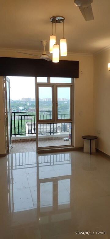 2 BHK Apartment For Rent in Alaknanda Apartment Gomti Nagar, Gomti Nagar