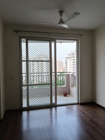 Room in 3 BHK Apartment at Anant Raj Maceo, Sector 91 – for Rent