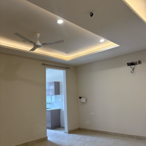 3 BHK Builder Floor For Rent in Sector 81