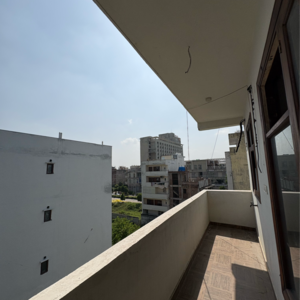 Balcony in 3 BHK Builder Floor at Sector 81 – for Rent
