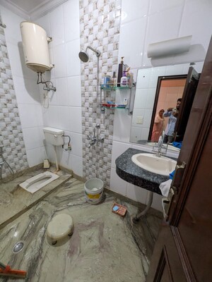 Bathroom in 3.5 BHK Builder Floor at Sector 56 – for Rent