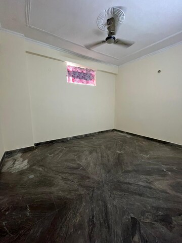 Room in 2 BHK Builder Floor at Saket – for Rent