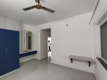 Furnished Amenities in 3 BHK Apartment at Raheja Vistas, Nacharam – for Rent