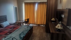 1 BHK Apartment For Rent in Paramount Golfforeste, Zeta I Greater Noida