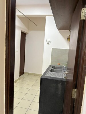 Kitchen in 3.5 BHK Apartment at Prestige Misty Waters, Hebbal – for Rent