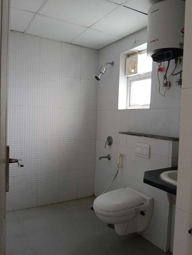 Bathroom, anant-raj-maceo 3 Bedroom 1862 Sq.Ft. Apartment In Sector 91 Gurgaon 9288017