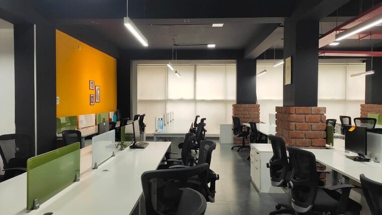 Team Area, j m road Commercial Office Space 3200 Sq.Ft. In J M Road Pune 9288015
