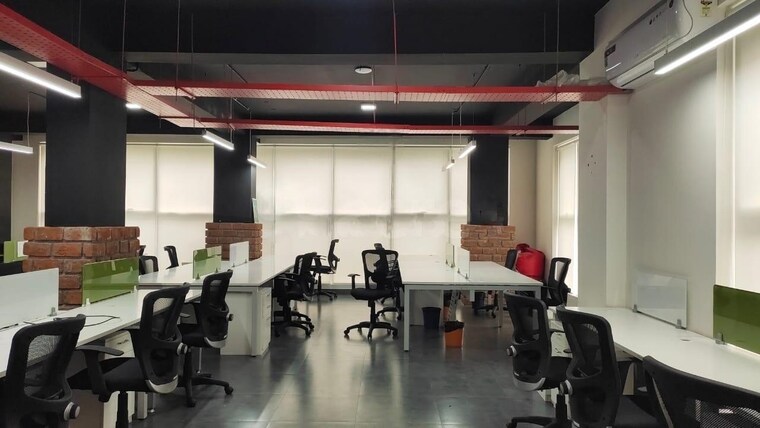 Team Area, j m road Commercial Office Space 3200 Sq.Ft. In J M Road Pune 9288015