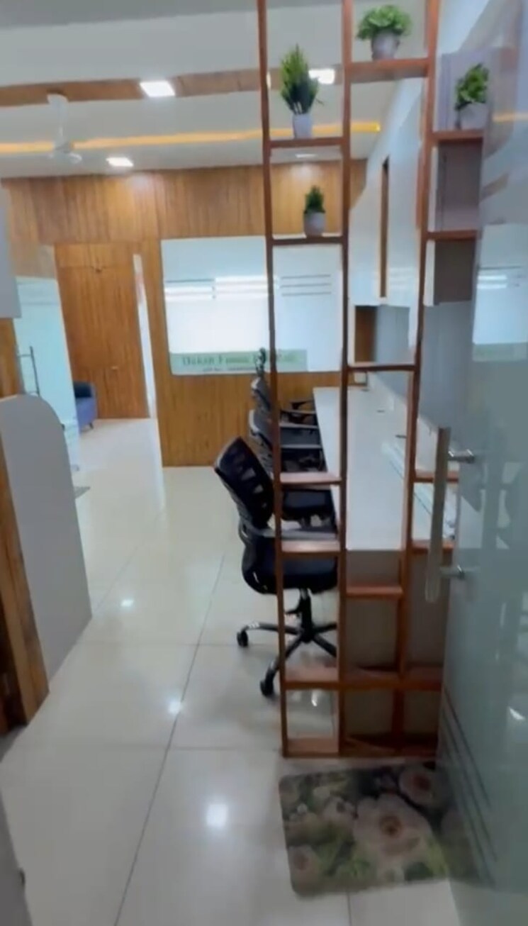 Team Area, goyal-titanium-business-park Commercial Office Space 565 Sq.Ft. In Makarba Ahmedabad 9288027