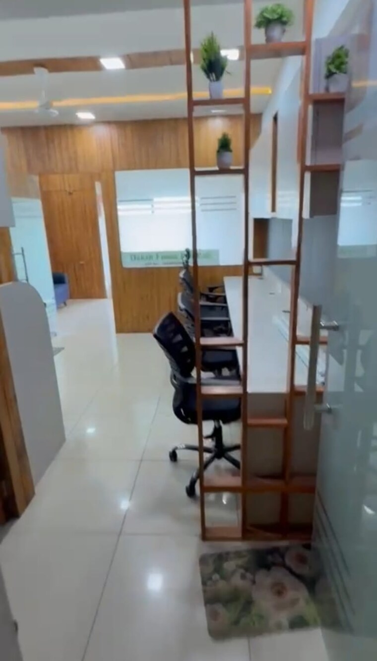 Team Area, goyal-titanium-business-park Commercial Office Space 565 Sq.Ft. In Makarba Ahmedabad 9288027