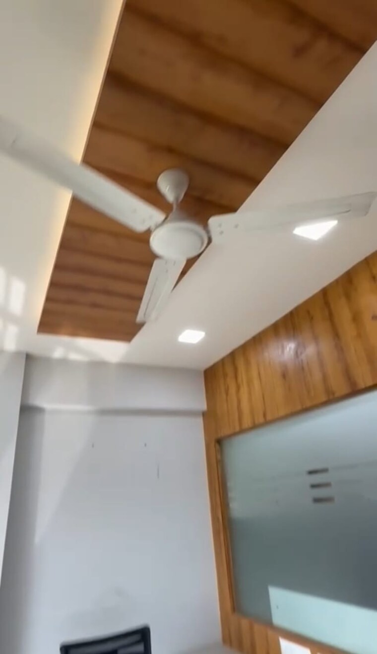 Other, goyal-titanium-business-park Commercial Office Space 565 Sq.Ft. In Makarba Ahmedabad 9288027