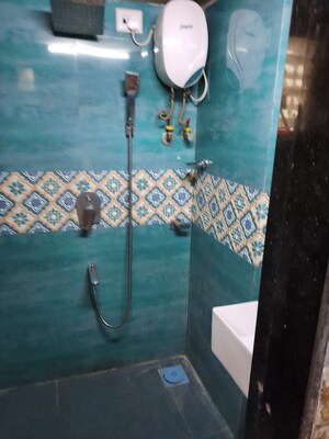 Bathroom in 1 BHK Apartment at Jagir Apartments, Andheri East – for Rent