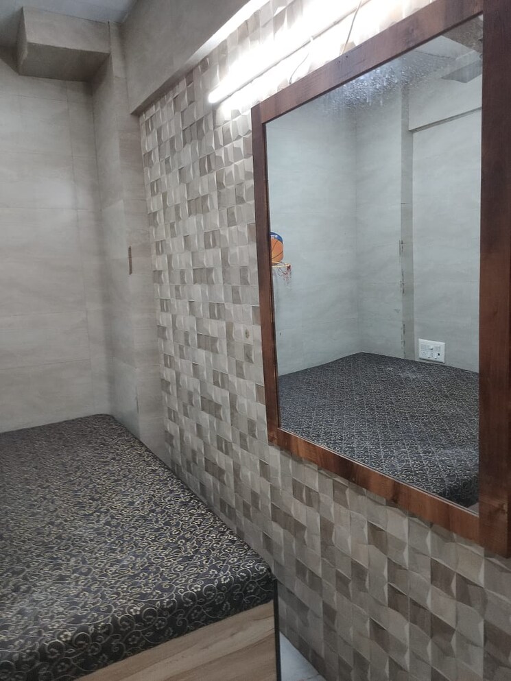 Bathroom, jagir-apartments 1 Bedroom 400 Sq.Ft. Apartment In Andheri East Mumbai 9288036
