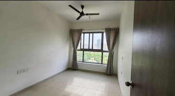 Bedroom in 2 BHK Apartment at Kalpataru Paramount, Kapur Bawdi – for Rent