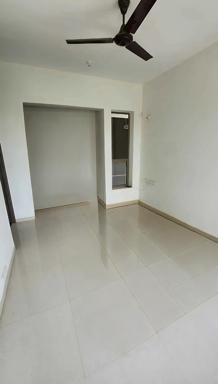 Bedroom, kalpataru-paramount 2 Bedroom 900 Sq.Ft. Apartment In Kapur Bawdi Thane 9288063