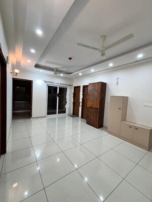 Room in 2 BHK Apartment at Mahaveer Celesse, Hunasamaranahalli – for Rent
