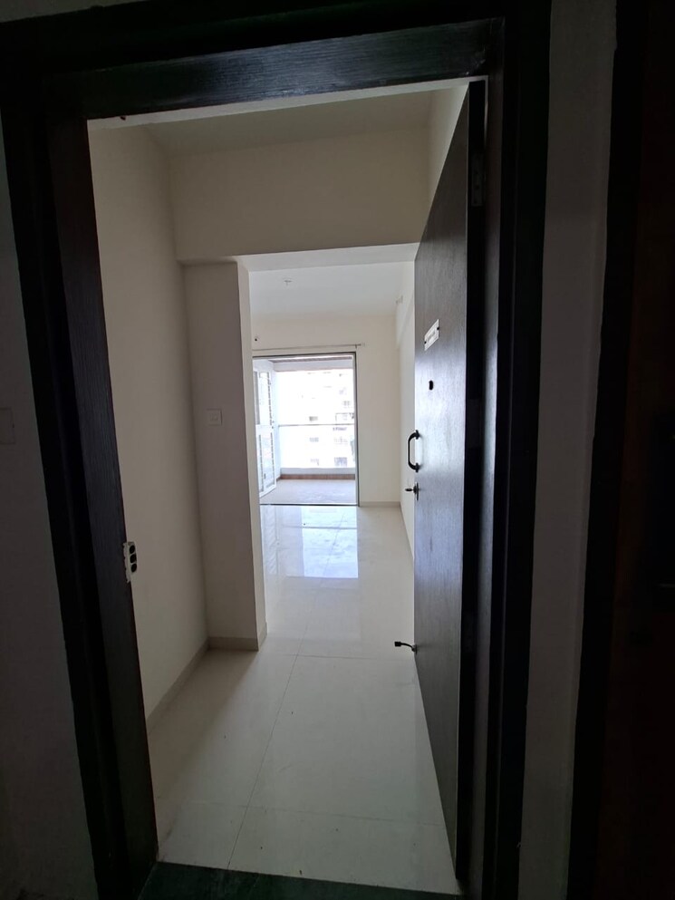 Other, basil-mondale 2 Bedroom 751 Sq.Ft. Apartment In Mundhwa Pune 9288137