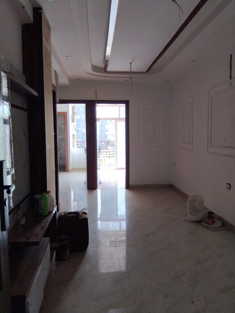 Living Room, sunshine-apartments-sector-73 1 Bedroom 650 Sq.Ft. Builder Floor In Sector 73 Noida 9288173