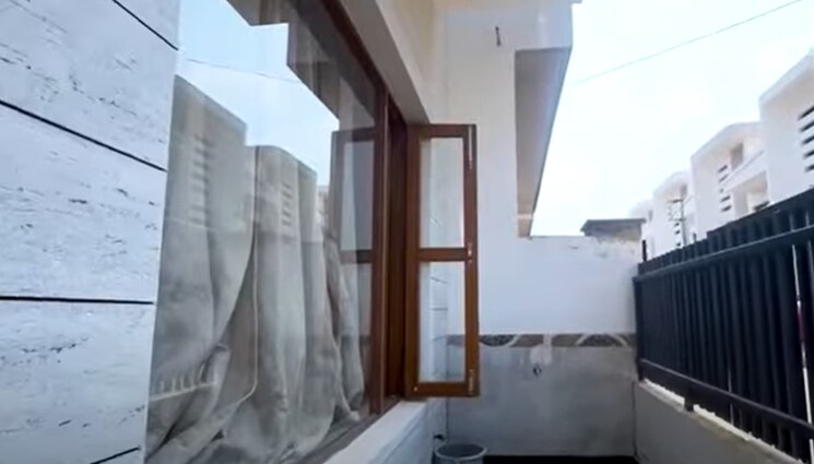 Balcony, soukya road 3 Bedroom 1500 Sq.Ft. Villa In Soukya Road Bangalore 9288186