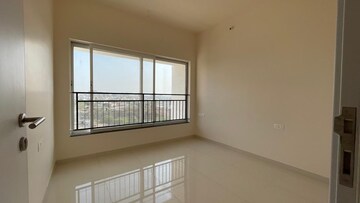 Room in 2 BHK Apartment at Godrej Rejuve, Mundhwa – for Rent