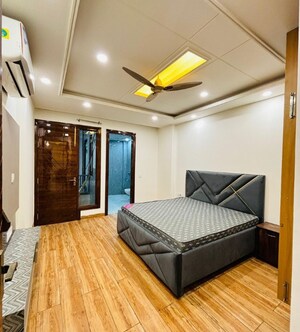 2 BHK Builder Floor For Rent in Sector 56