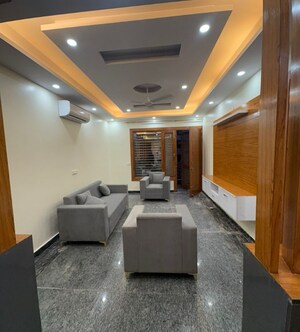 Living Room in 2 BHK Builder Floor at Sector 56 – for Rent