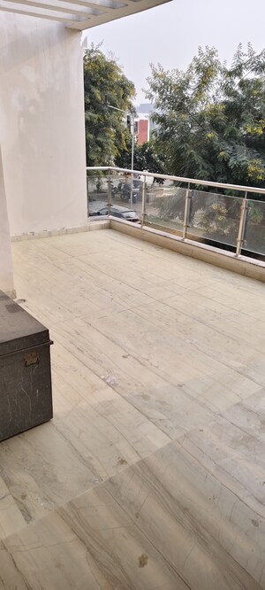 Balcony in 6+ BHK Independent House at Ansal Sushant Golf city, Sushant Golf City – for Rent