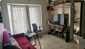 2 BHK Apartment For Rent in Lodha Amara, Kolshet Road