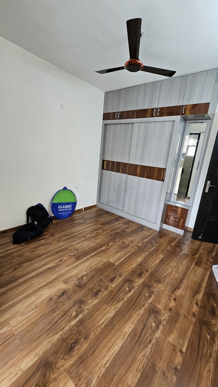 Balcony, signature-global-park-4-and-5 3 Bedroom 1081 Sq.Ft. Builder Floor In Sohna Sector 36 Gurgaon 9288273