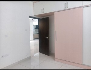 Room in 4 BHK Apartment at Prestige High Fields, Gachibowli – for Rent