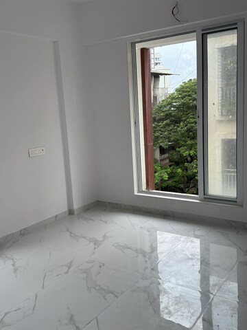 Room in 1 BHK Apartment at Arya Vakratunda CHS, Naupada – for Rent