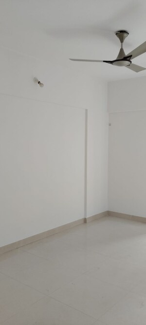 Room in 1 BHK Apartment at Venkatesh Graffiti, Keshav Nagar – for Rent