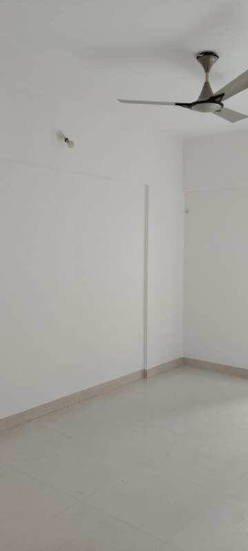 Room in 1 BHK Apartment at Venkatesh Graffiti, Keshav Nagar – for Rent
