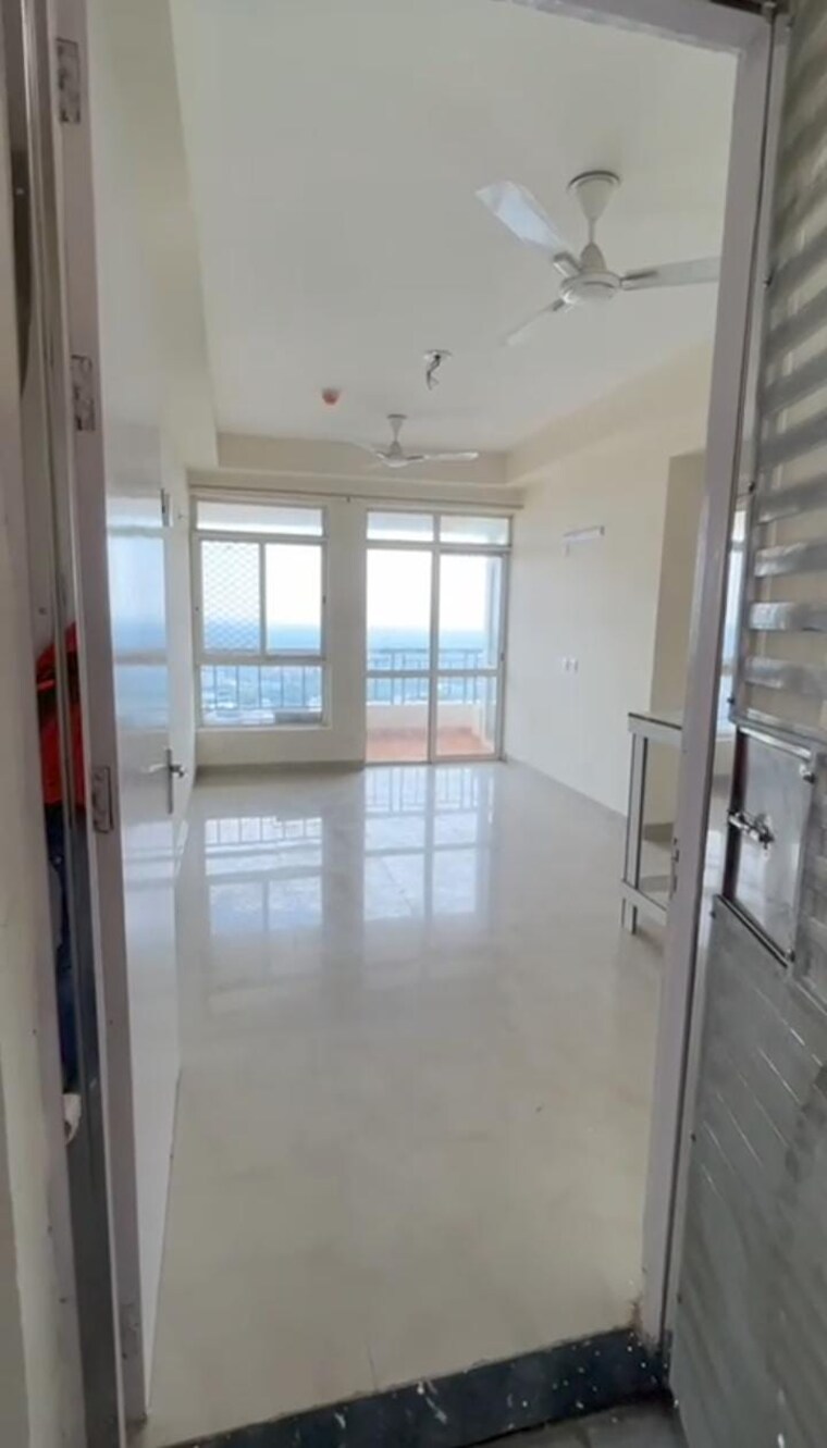 Bathroom, jaypee-kensington-boulevard 2 Bedroom 975 Sq.Ft. Apartment In Sector 131 Noida 9288168