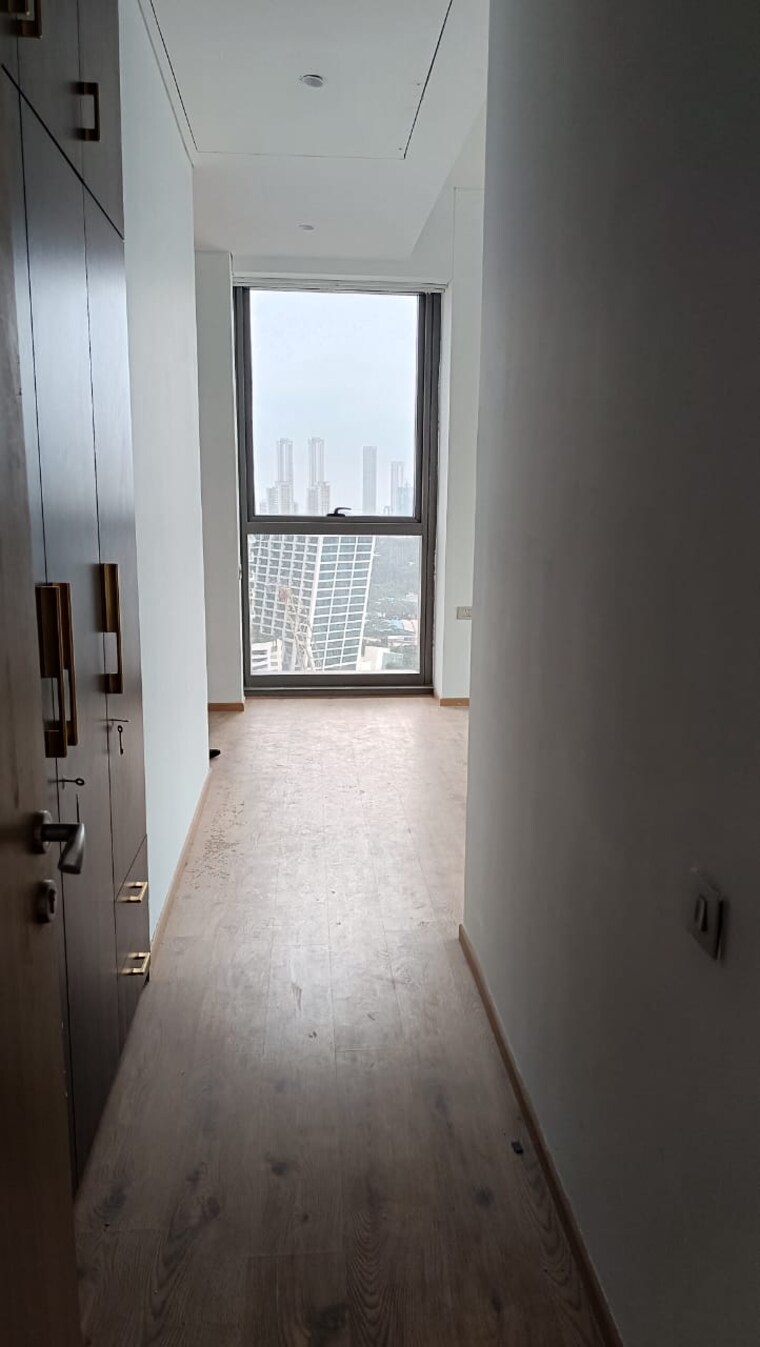 Room, rustomjee-crown 4 Bedroom 2500 Sq.Ft. Apartment In Prabhadevi Mumbai 9288333