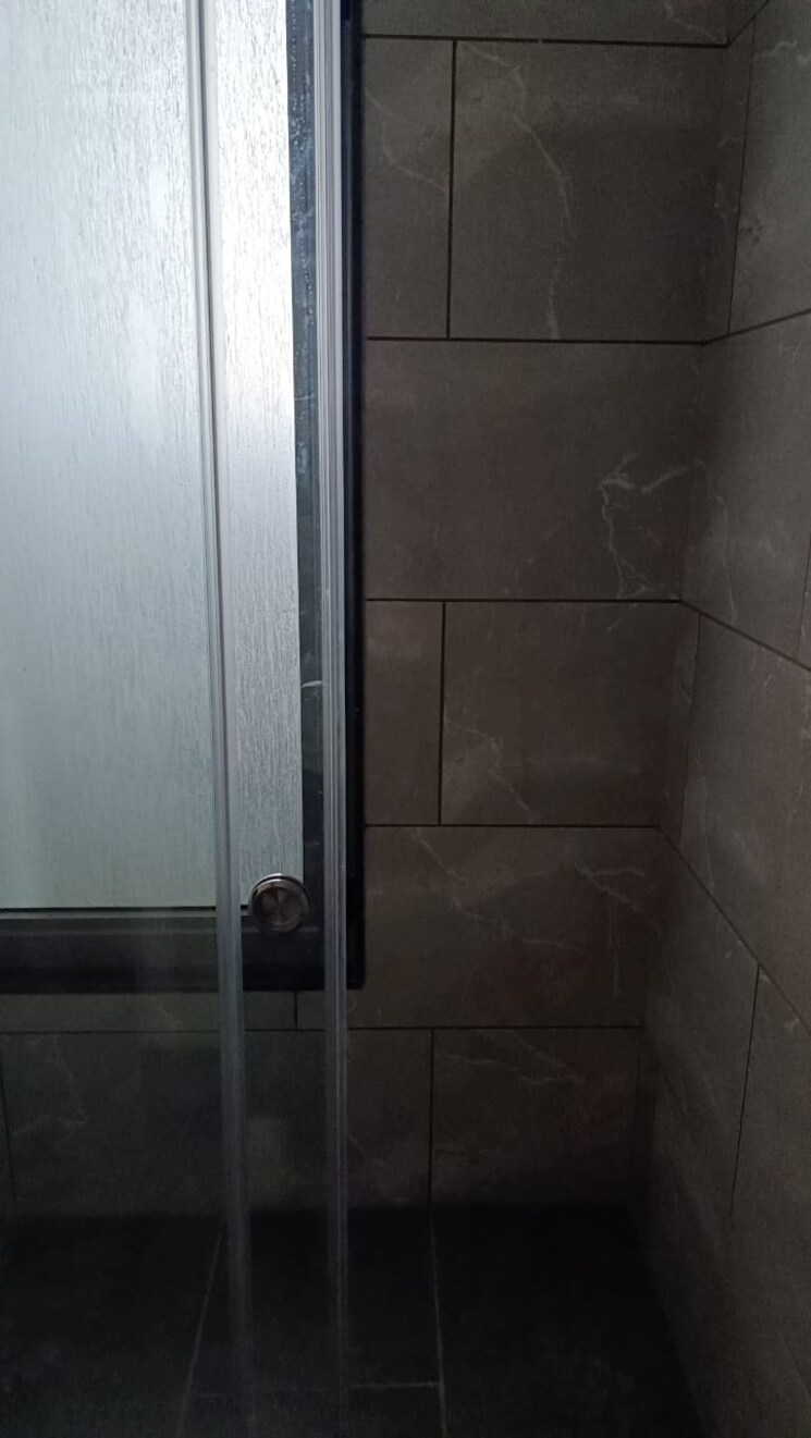 Bathroom, rustomjee-crown 4 Bedroom 2500 Sq.Ft. Apartment In Prabhadevi Mumbai 9288333