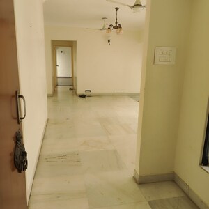 Bathroom in 4 BHK Apartment at Rustomjee Crown, Prabhadevi – for Rent