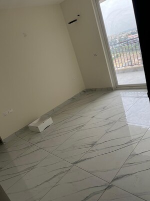 Room in 3 BHK Apartment at Aura Gazania, Nabha – for Rent