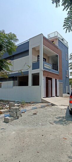 Plot For Sale in JR Gardens