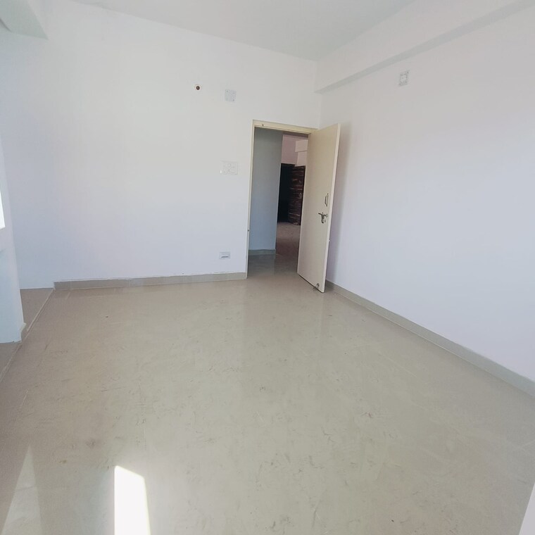 Room, lowadih 3 Bedroom 1445 Sq.Ft. Apartment In Lowadih Ranchi 9288358