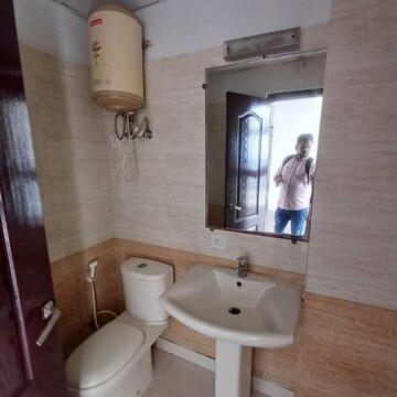 Bathroom in 3 BHK Apartment at Amrapali Platinum, Sector 119 – for Sale