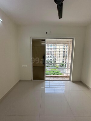 Room in 2 BHK Apartment at Shakti Sky Avenue, Kamothe – for Sale