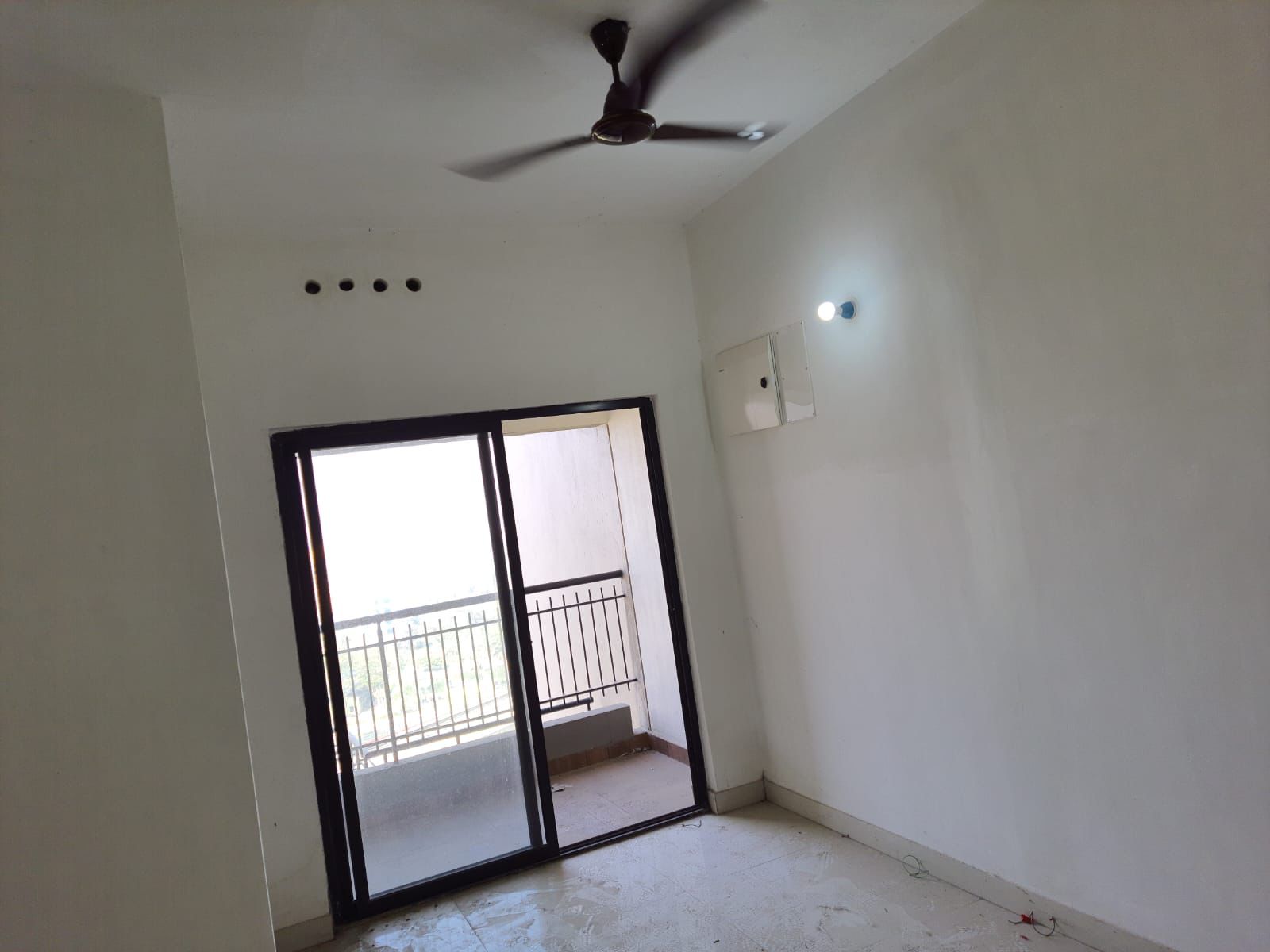 3 BHK + Extra Room 1203 Sq.Ft. Apartment in Rungta Madgul Antaraa