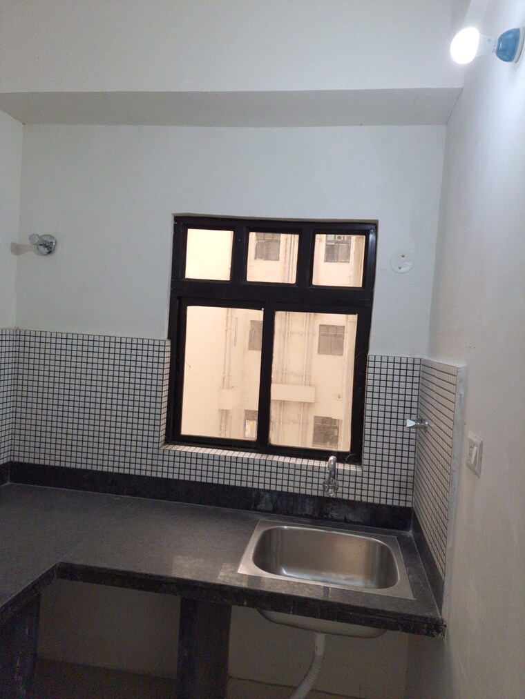 Kitchen, rungta-madgul-antaraa 3 Bedroom 1203 Sq.Ft. Apartment In Diamond Harbour Road Kolkata 9288377