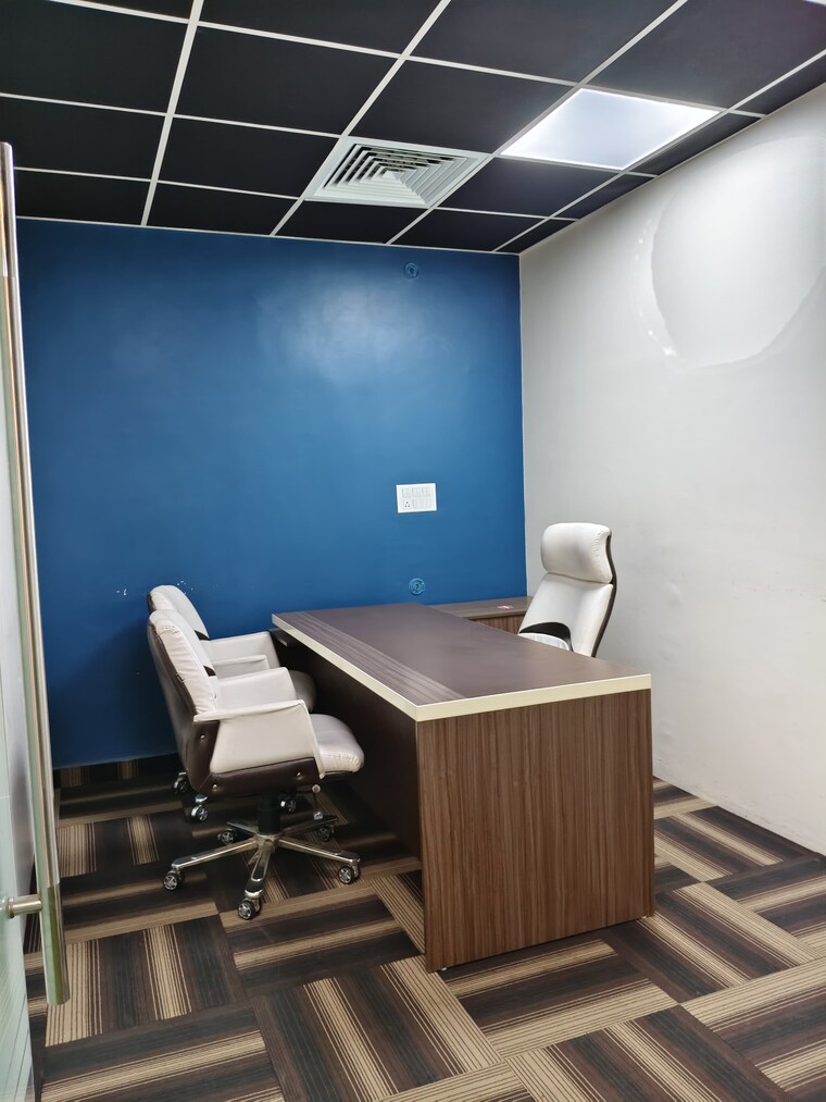 undefined, sector 63 Commercial Office Space 2000 Sq.Ft. In Sector 63 Noida 9288391