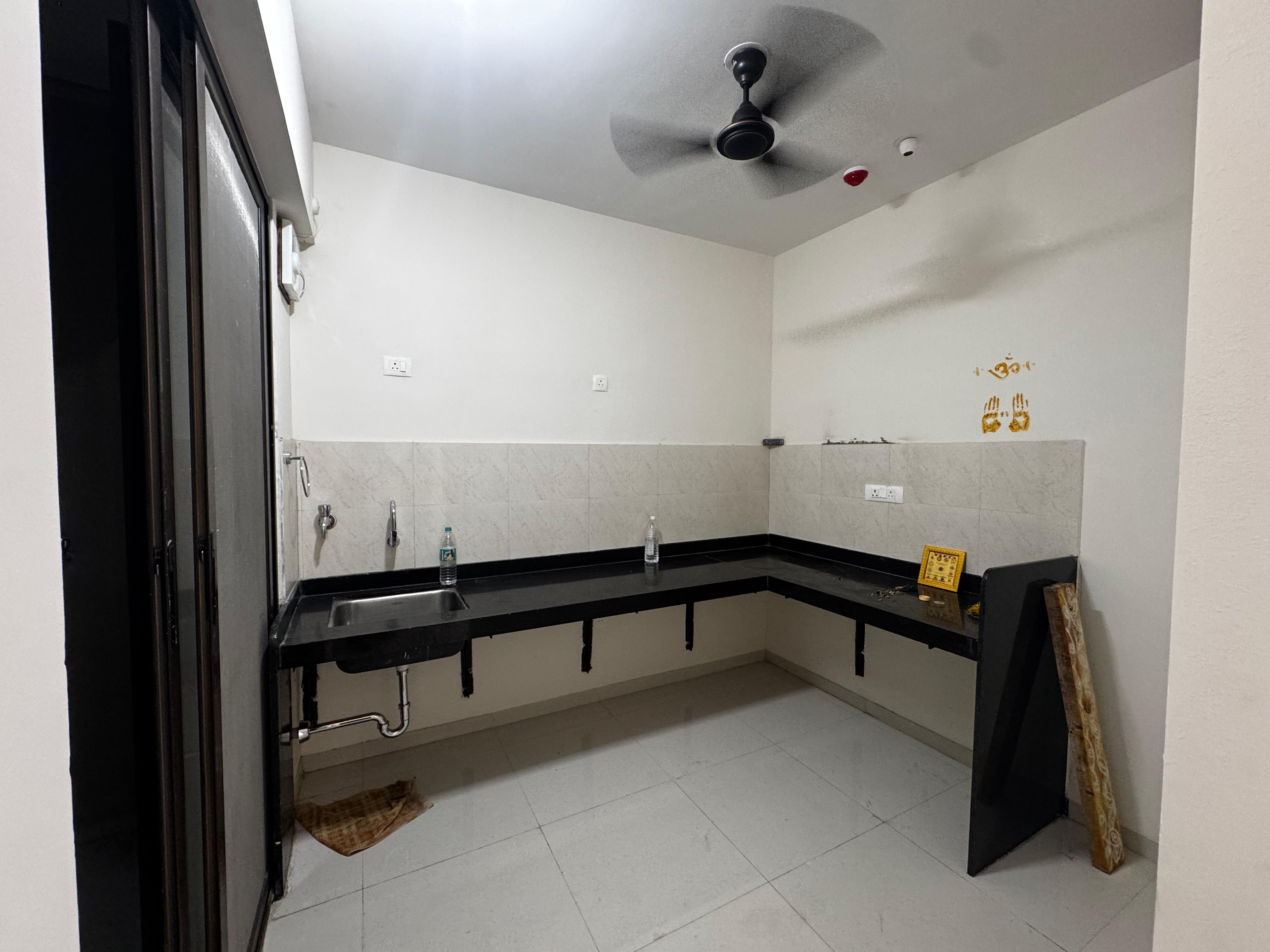 2 BHK + Pooja Room Apartment For Rent in Mantra Mesmer