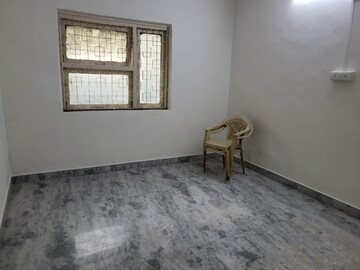 Room in 1 BHK Apartment at Ankur CHS Andheri East, Andheri East – for Rent