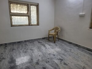 Room in 1 BHK Apartment at Ankur CHS Andheri East, Andheri East – for Rent